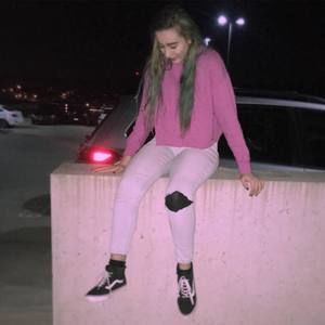 Meet your Posher, Alexandra